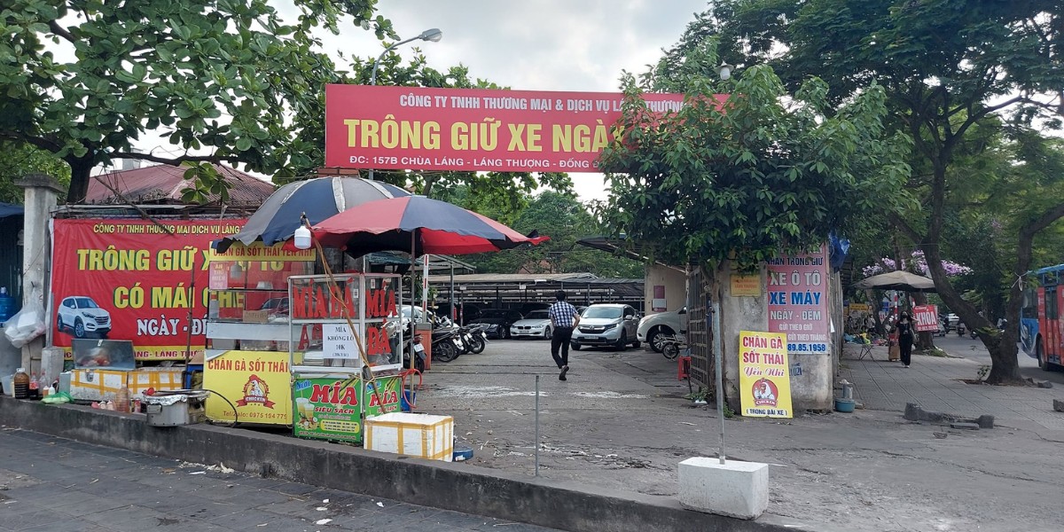 Bãi giữ xe ga Hà Nội